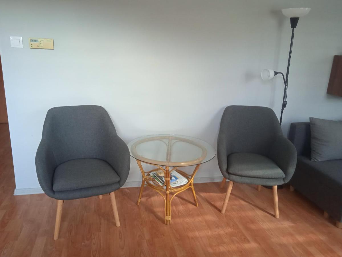 Sloneczny Apartament W Centrum Pieknych Karkonoszy Jelenia Gora Exterior photo