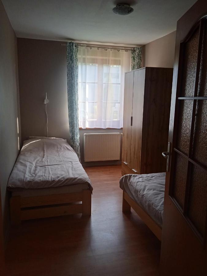 Sloneczny Apartament W Centrum Pieknych Karkonoszy Jelenia Gora Exterior photo