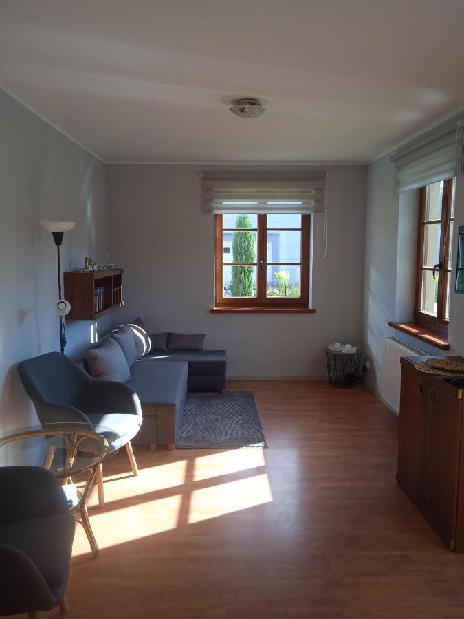 Sloneczny Apartament W Centrum Pieknych Karkonoszy Jelenia Gora Exterior photo